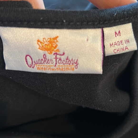 Quacker Factory Sequin Watermelon Slice Black Short Sleeve Knit Tee Top Medium - Picture 4 of 5